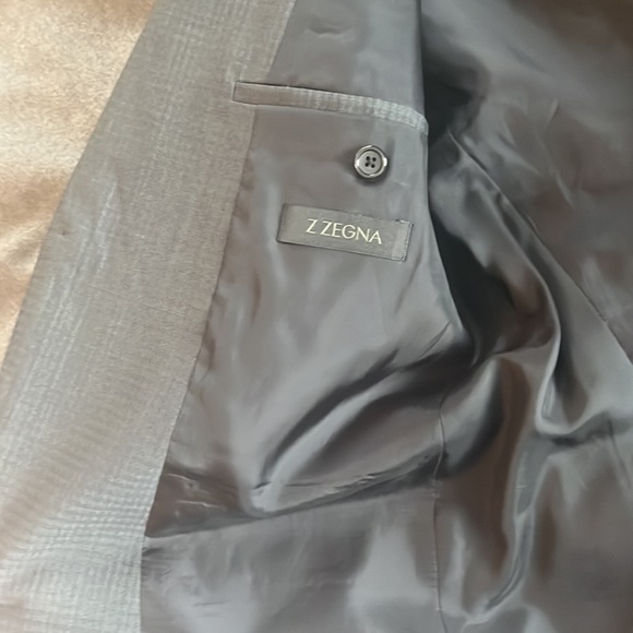 Zegna suit jacket this came with pants that I a willl post separate brand new - Picture 2 of 7